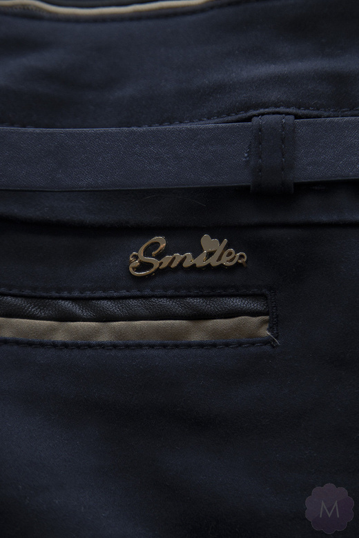 Granatowe eleganckie spodnie rurki z wyższym stanem (H82606)