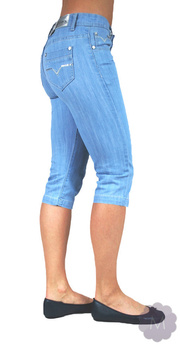 Damskie niebieskie krótkie spodenki jeansowe 