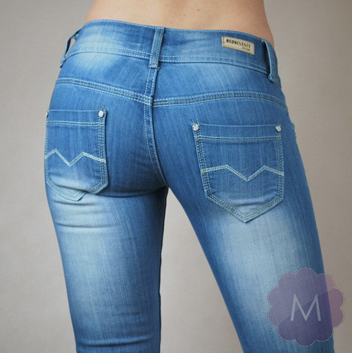 Spodnie biodrówki jeansowe niebieskie wycierane na dwa guziki