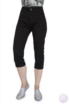 Czarne elastyczne spodenki 3/4 jeansowe z wysokim stanem firmy Goodies (VF809-Cz)